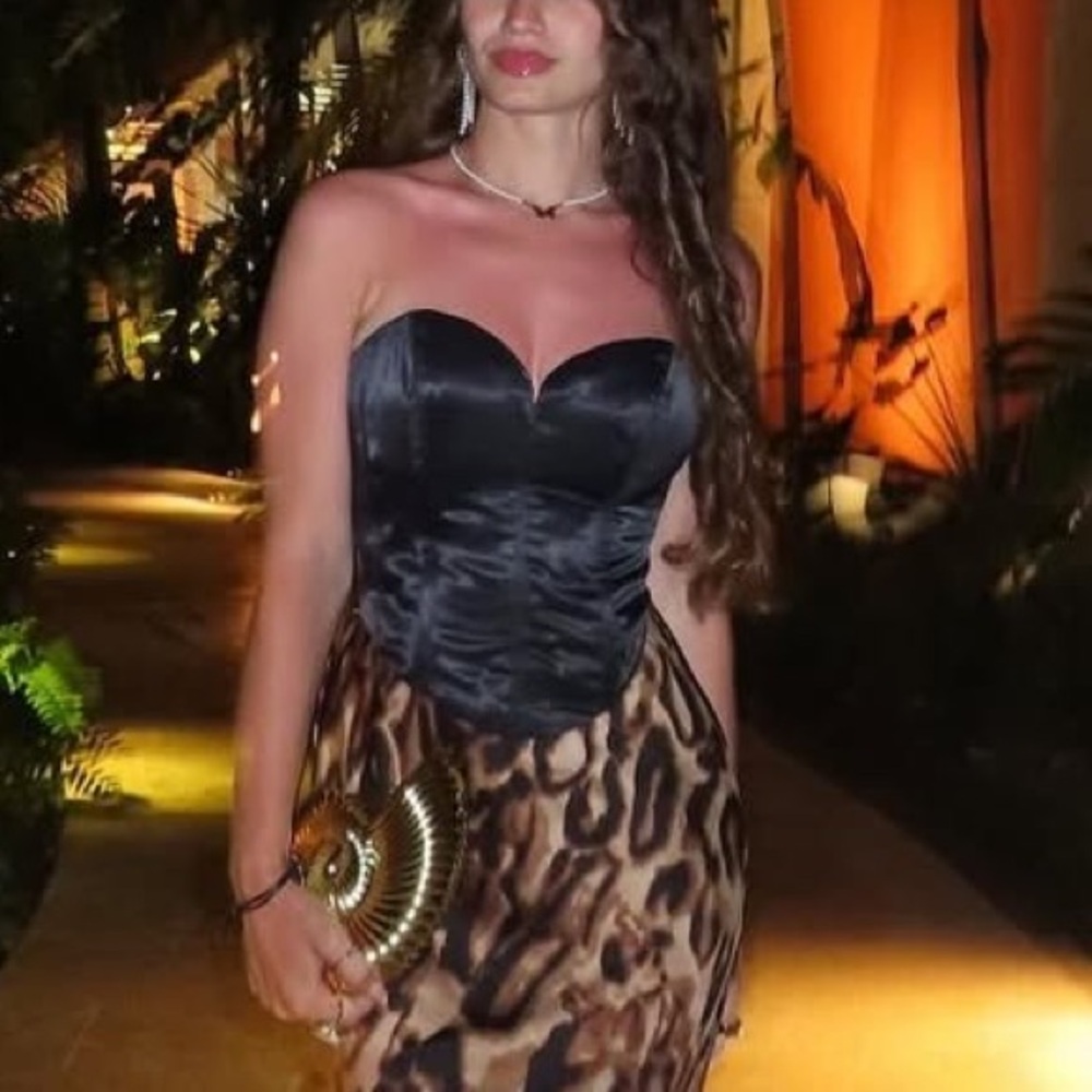 H&M Black Strapless Top